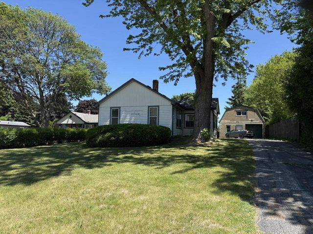 1001 S Green Bay ROAD, Racine, WI 53406