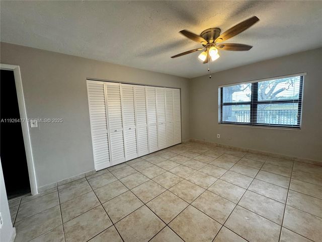 12365 SW 119th Ter, Miami, FL 33186