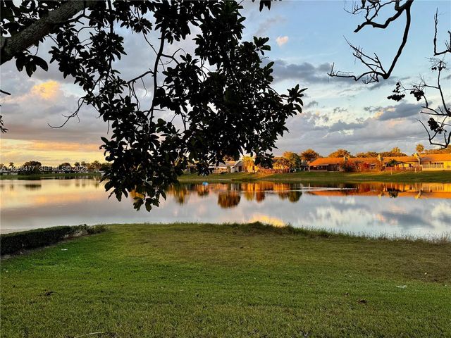 12365 SW 119th Ter, Miami, FL 33186