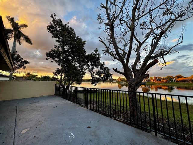 12365 SW 119th Ter, Miami, FL 33186