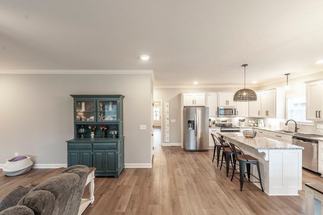 520 Dottie Dr, Gallatin, TN 37066