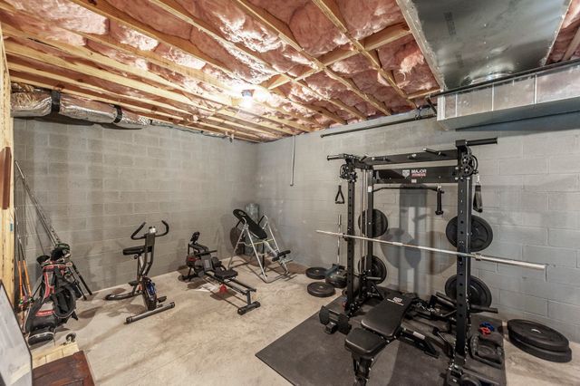 520 Dottie Dr, Gallatin, TN 37066