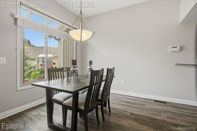 1982 Valley Lane, Orion Charter Township, MI 48360