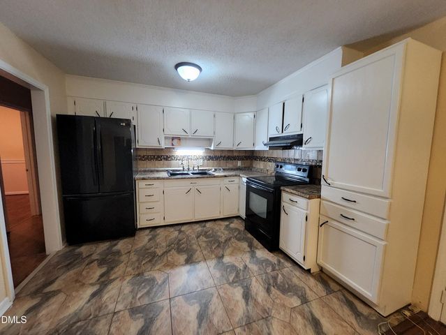 1208 Willowdale Drive, Durham, NC 27707