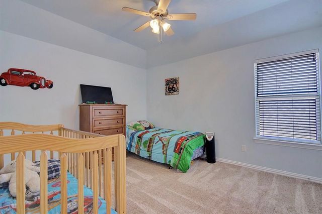 4900 Newbridge Drive, Mckinney, TX 75070