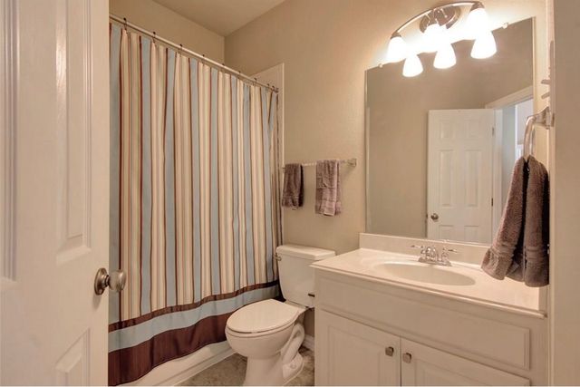 4900 Newbridge Drive, Mckinney, TX 75070