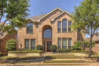 4900 Newbridge Drive, Mckinney, TX 75070