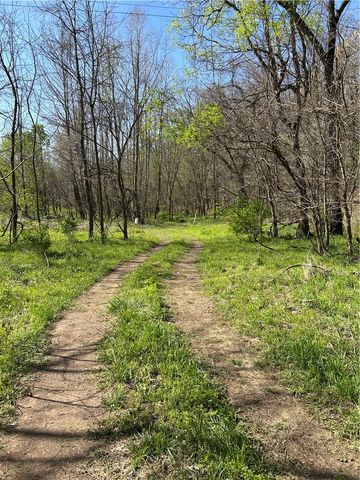 E Hwy 264, Springdale, AR 72745