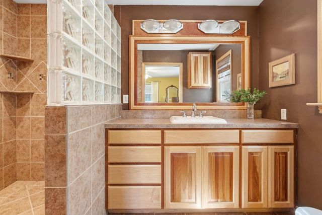 610 N Rutland, Wichita, KS 67206
