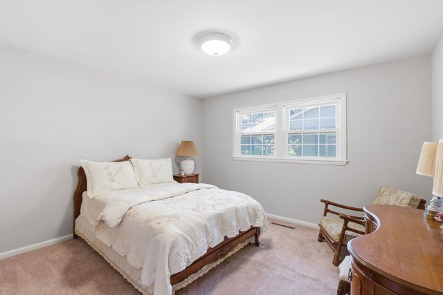 610 N Rutland, Wichita, KS 67206