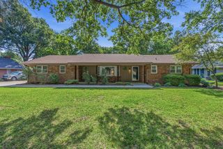 610 N Rutland, Wichita, KS 67206