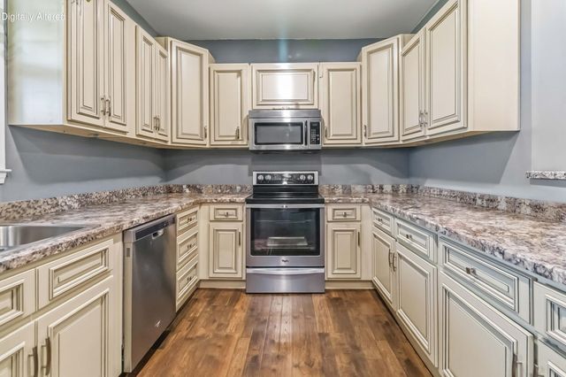 24 Brook Way, Waynesburg, KY 40489