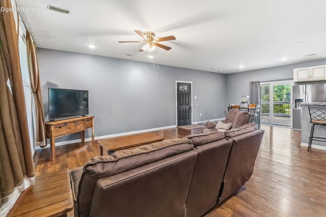 24 Brook Way, Waynesburg, KY 40489