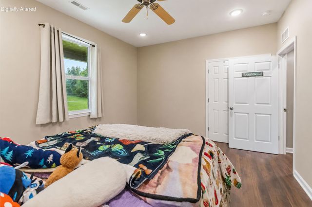 24 Brook Way, Waynesburg, KY 40489