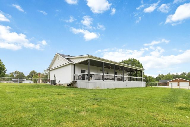 24 Brook Way, Waynesburg, KY 40489