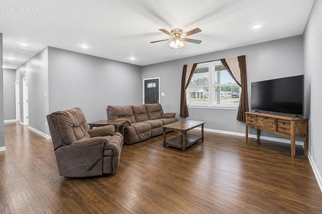 24 Brook Way, Waynesburg, KY 40489