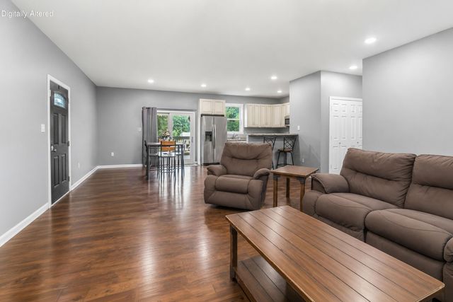 24 Brook Way, Waynesburg, KY 40489