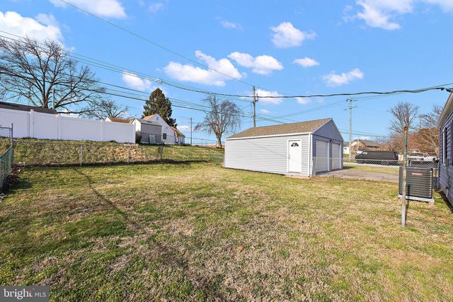 23 LEA RD, New Castle, DE 19720