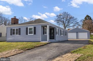 23 LEA RD, New Castle, DE 19720