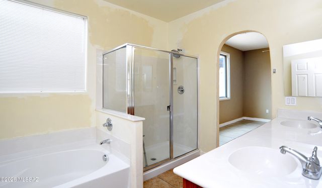 60648 E Eagle Mountain Drive, Tucson, AZ 85739