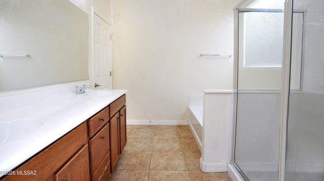 60648 E Eagle Mountain Drive, Tucson, AZ 85739