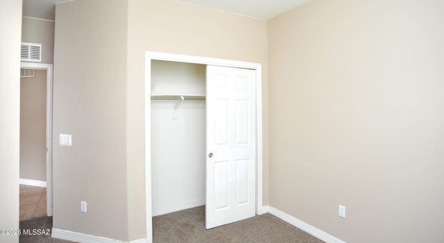 60648 E Eagle Mountain Drive, Tucson, AZ 85739