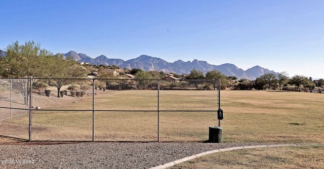 60648 E Eagle Mountain Drive, Tucson, AZ 85739