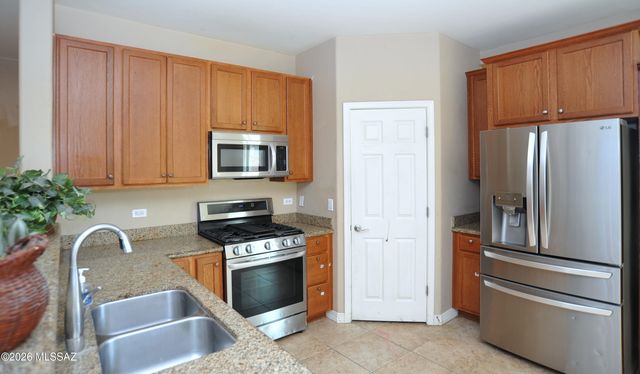 60648 E Eagle Mountain Drive, Tucson, AZ 85739