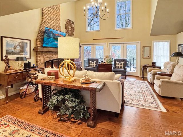 14 Oak Ridge Drive, Washington, MO 63090