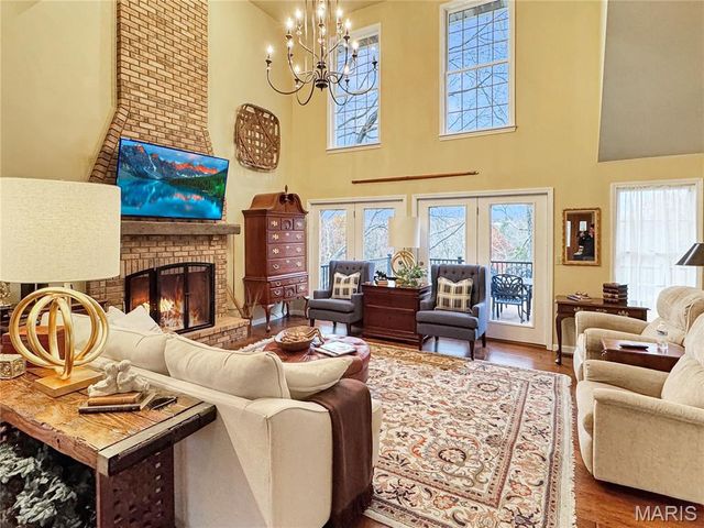 14 Oak Ridge Drive, Washington, MO 63090