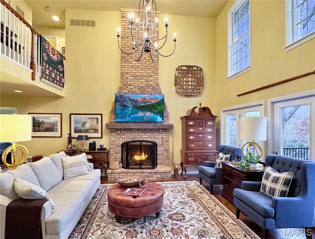 14 Oak Ridge Drive, Washington, MO 63090