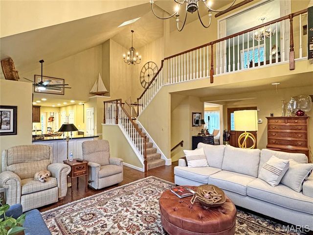 14 Oak Ridge Drive, Washington, MO 63090