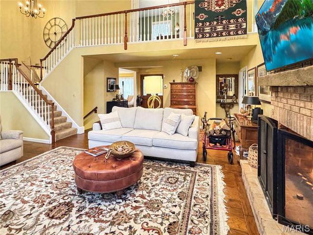 14 Oak Ridge Drive, Washington, MO 63090