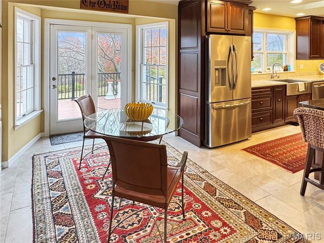 14 Oak Ridge Drive, Washington, MO 63090