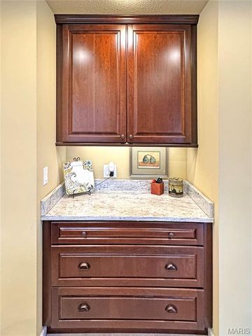 14 Oak Ridge Drive, Washington, MO 63090