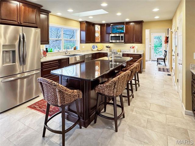 14 Oak Ridge Drive, Washington, MO 63090