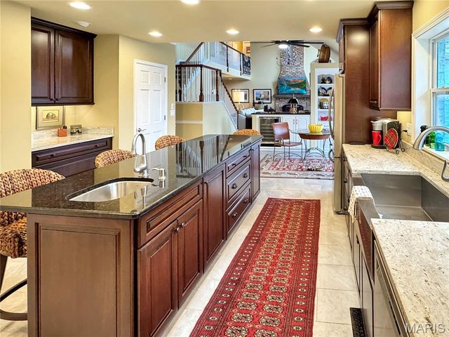 14 Oak Ridge Drive, Washington, MO 63090