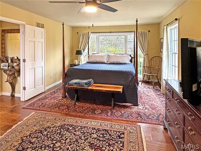 14 Oak Ridge Drive, Washington, MO 63090