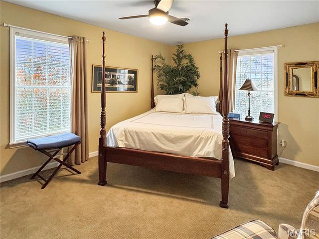 14 Oak Ridge Drive, Washington, MO 63090