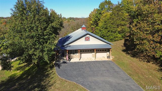 14 Oak Ridge Drive, Washington, MO 63090