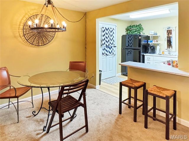 14 Oak Ridge Drive, Washington, MO 63090