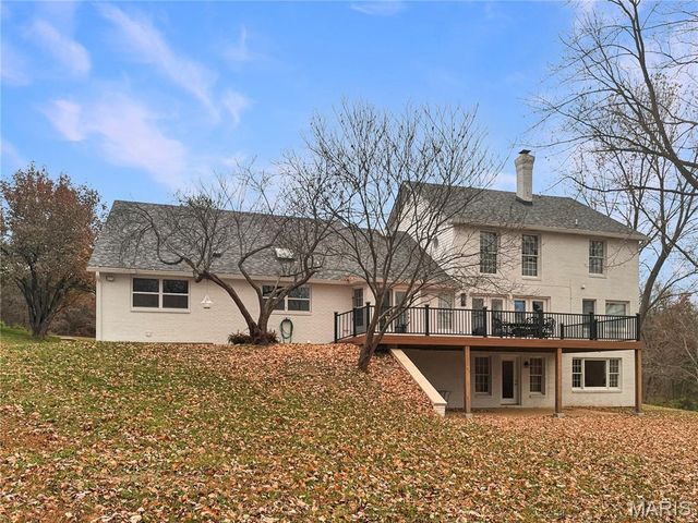 14 Oak Ridge Drive, Washington, MO 63090