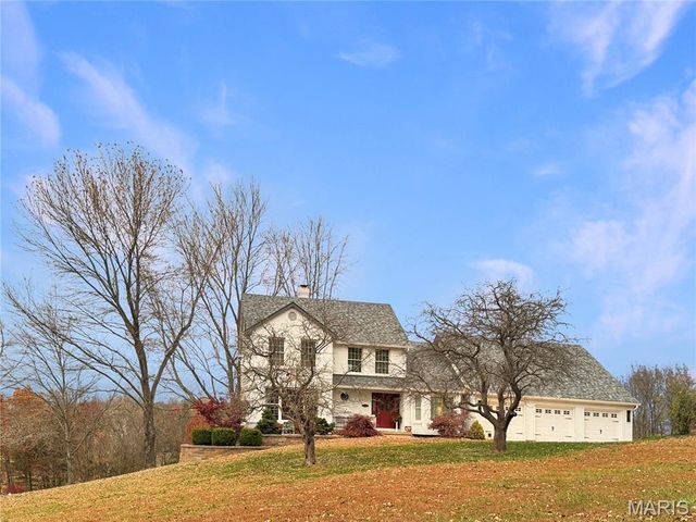 14 Oak Ridge Drive, Washington, MO 63090