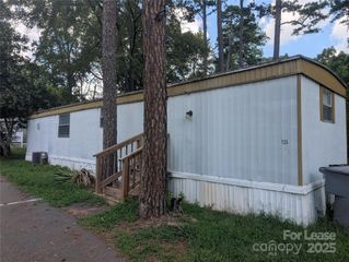 6028 McDaniel Lane 135, Charlotte, NC 28213