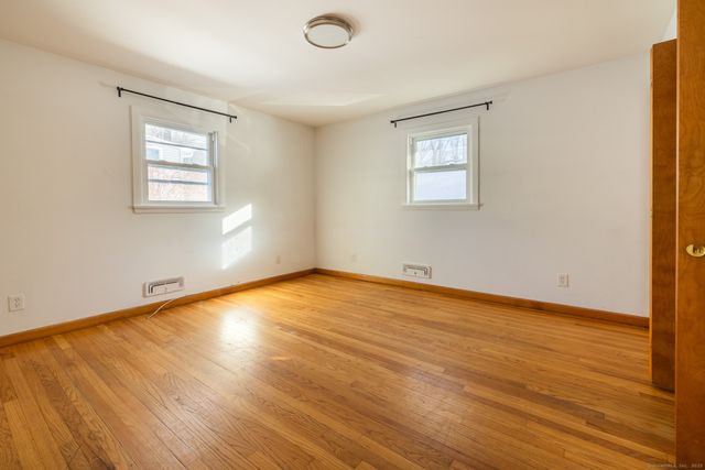 3845 Old Town Road, Bridgeport, CT 06606