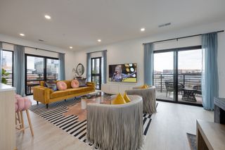 635 7th Ave S Apt 409, Nashville, TN 37203