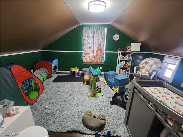 249 Howland Wilson Road SE, Warren, OH 44484