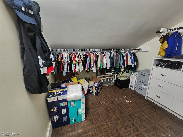 249 Howland Wilson Road SE, Warren, OH 44484