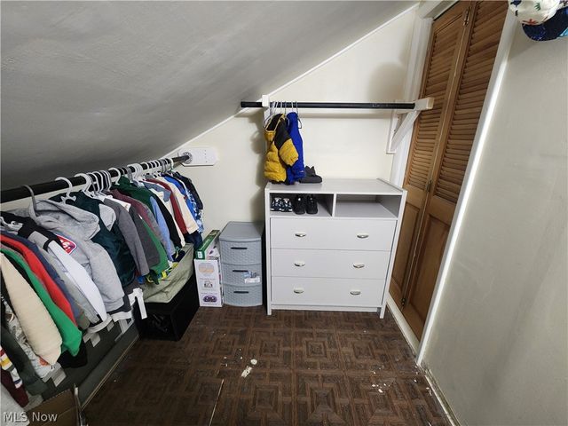 249 Howland Wilson Road SE, Warren, OH 44484