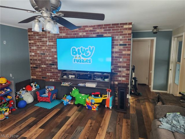 249 Howland Wilson Road SE, Warren, OH 44484